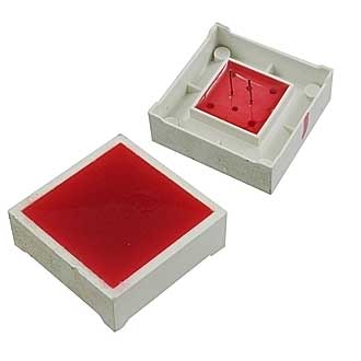 Индикатор цифровой 32X32mm 2V 67mcd red